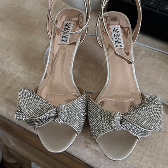 Badgley Mischka Silver Crystal Bow Dress Sandals